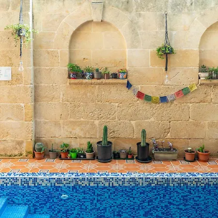 Laremi Gozo 4*