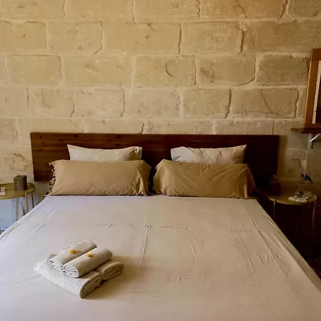 Laremi Gozo Bed and Breakfast
