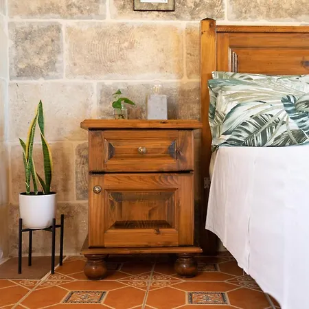 Bed & Breakfast Laremi Gozo 4*
