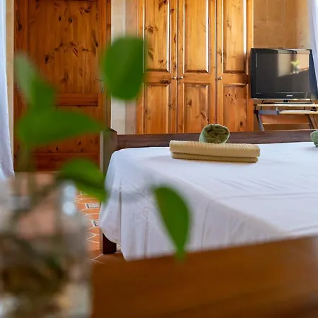 ベッド・アンド・ブレックファスト Laremi Gozo