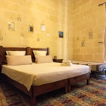 Laremi Gozo * Nadur