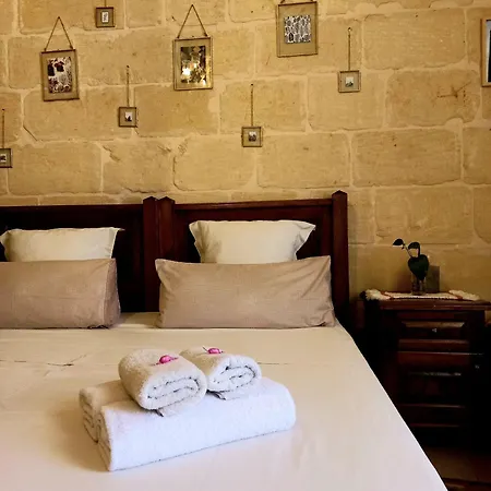 Laremi Gozo * Nadur