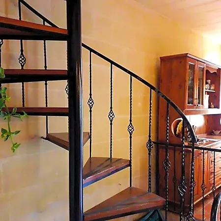 Laremi Gozo 4* Nadur