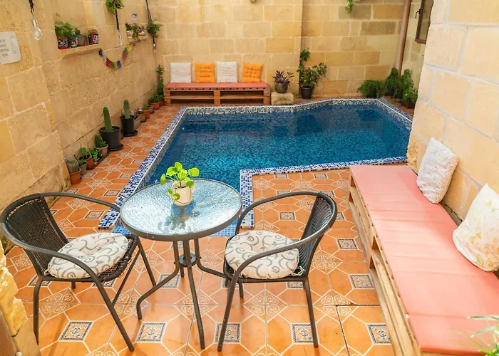 Nocleg ze śniadaniem Laremi Gozo 4*